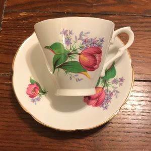 Collingwood bone China tea cup and saucer